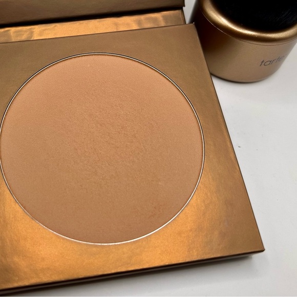 Tarte Park Ave Princess Face & Body Bronzer LIGHT-MEDIUM & Tarte Kabuki Brush - Picture 3 of 6